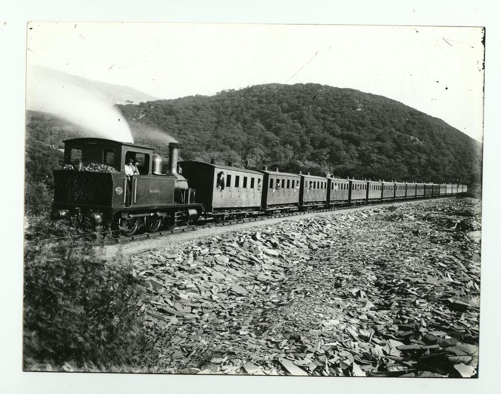 Padarn Railway - workmen's train