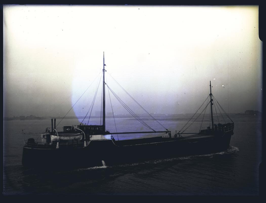 M.V. CONDIDA, glass negative