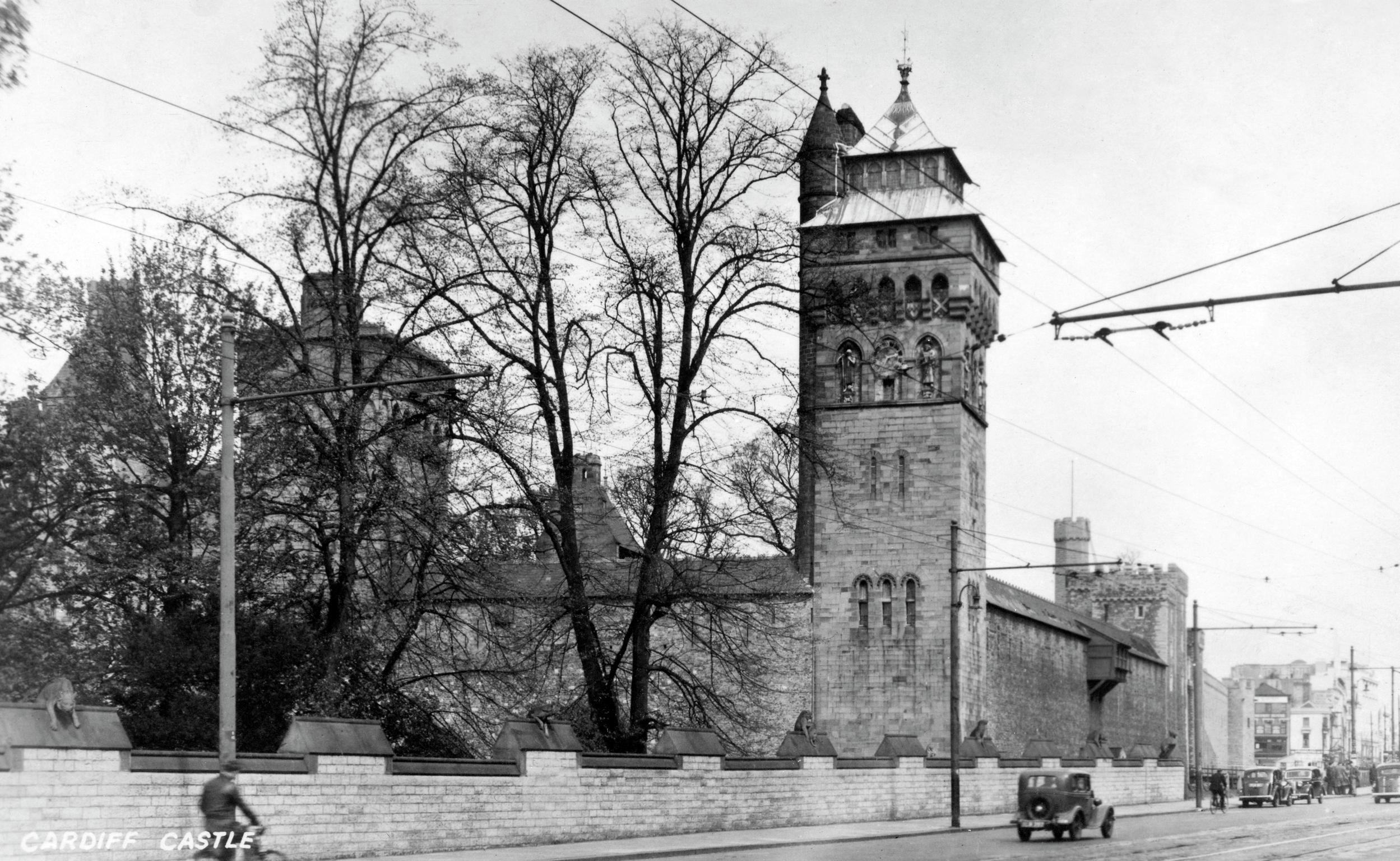 Cardiff Castle (postcard)