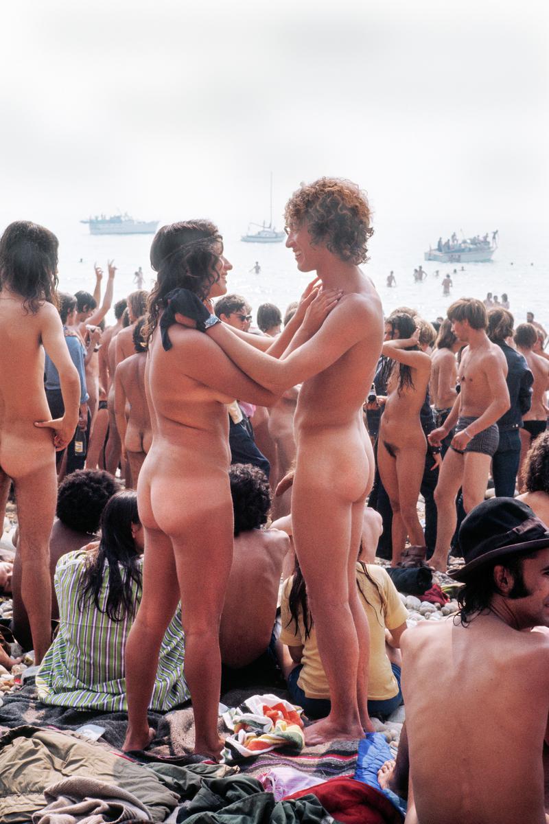 GB. ENGLAND. Isle of Wight Festival. At one point 300 people stripped naked and dashed into the sea. 1969.