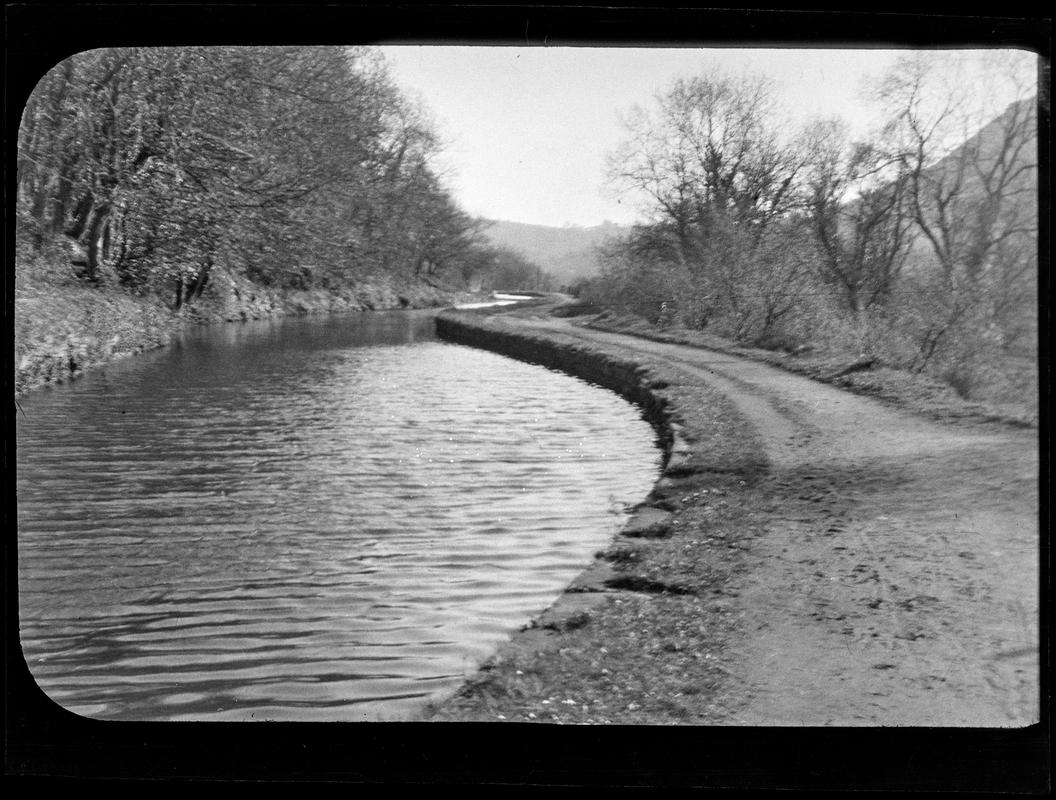 Glamorganshire Canal, negative