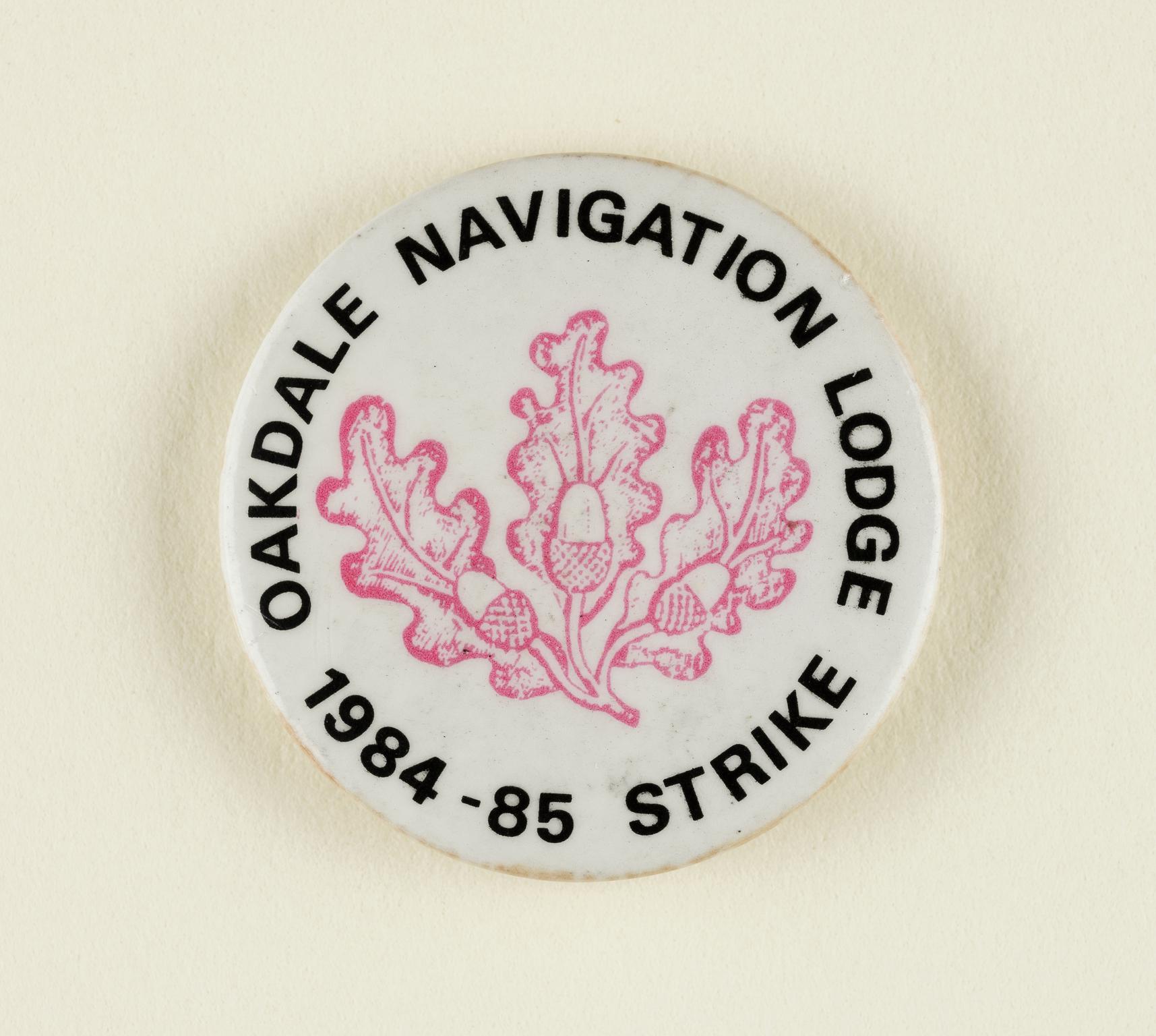 Oakdale Navigation Lodge, badge