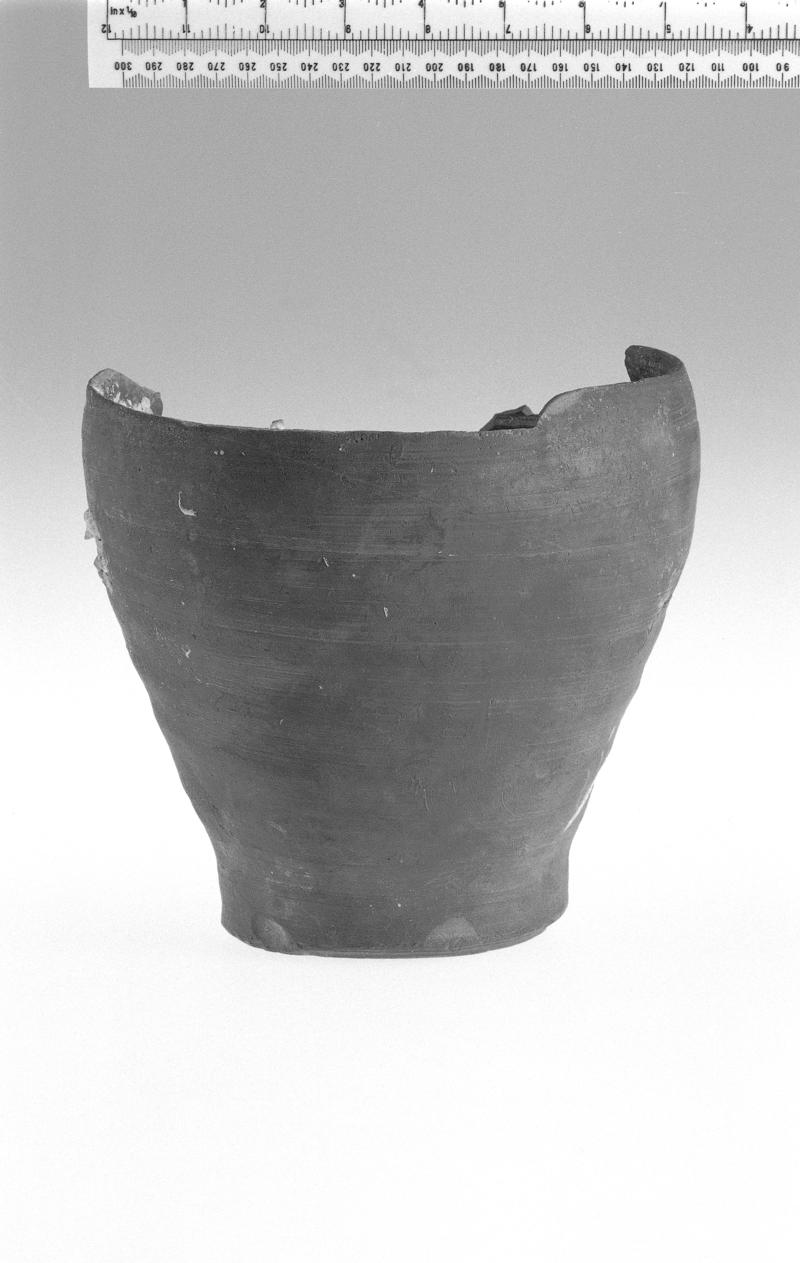 Roman pottery jar