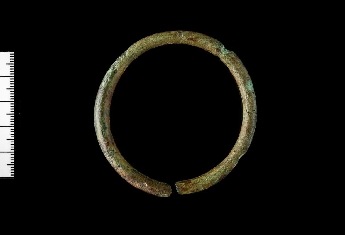 Iron Age/ Roman copper alloy ring