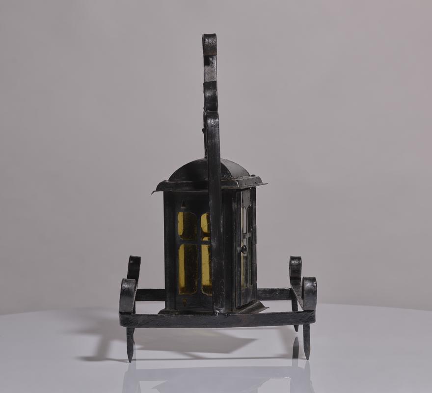 Grave lantern