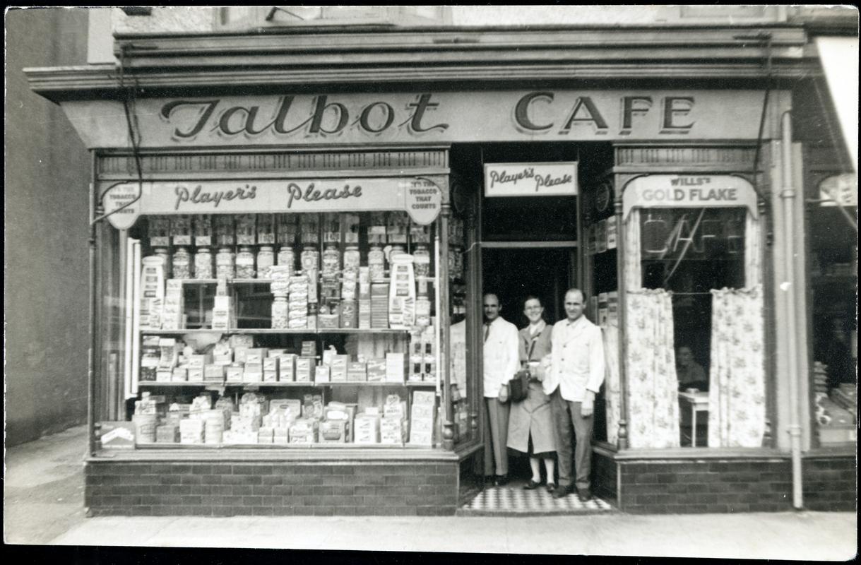 Collection of photographs belonging to Luigi Giovanni Rabaiotti