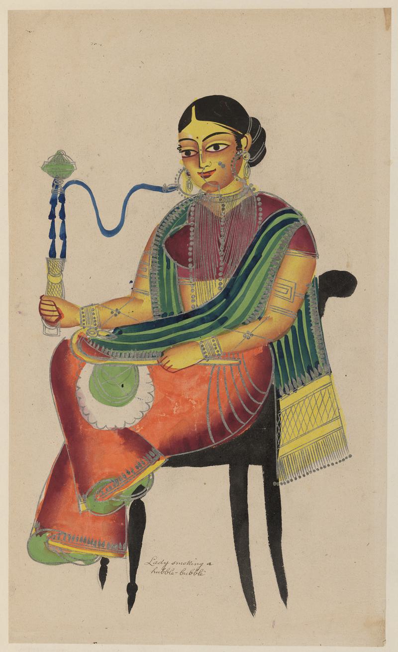 Menyw yn ysmygu hookah