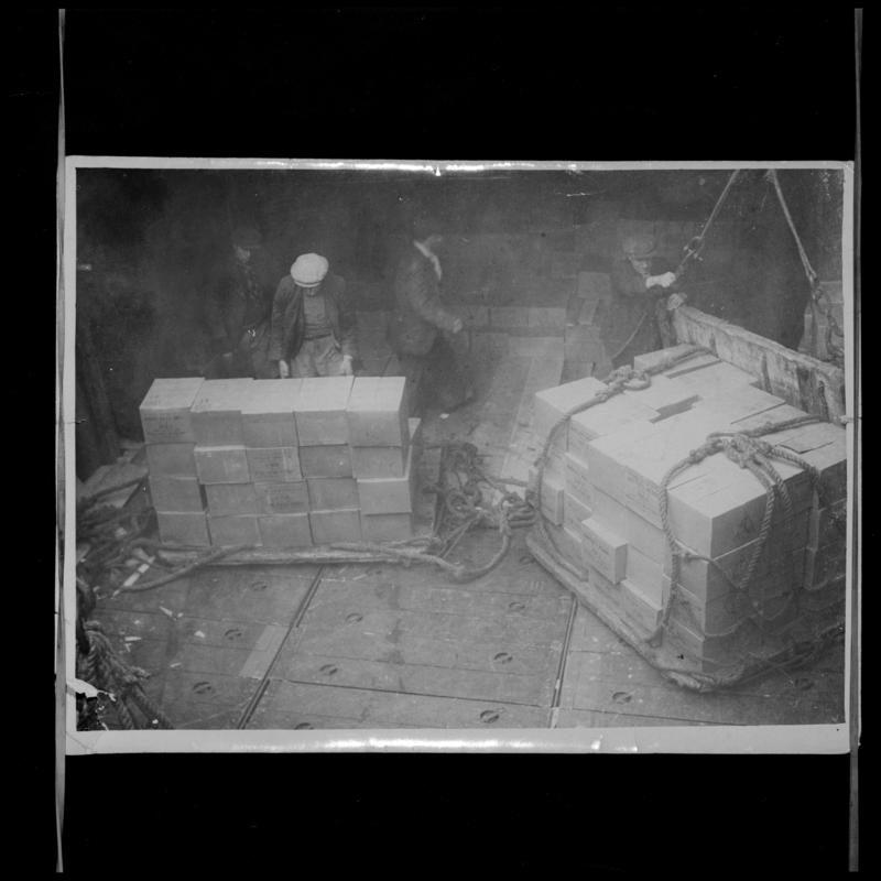 S.S. OCEAN VANGUARD, photograph