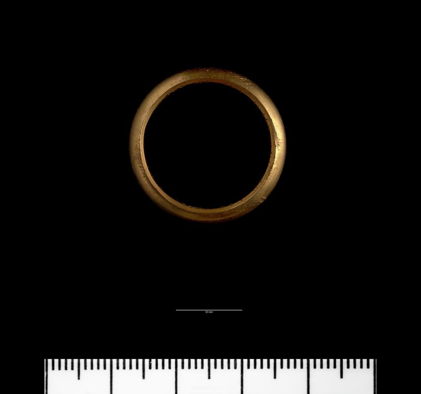 Post-Medieval gold finger ring
