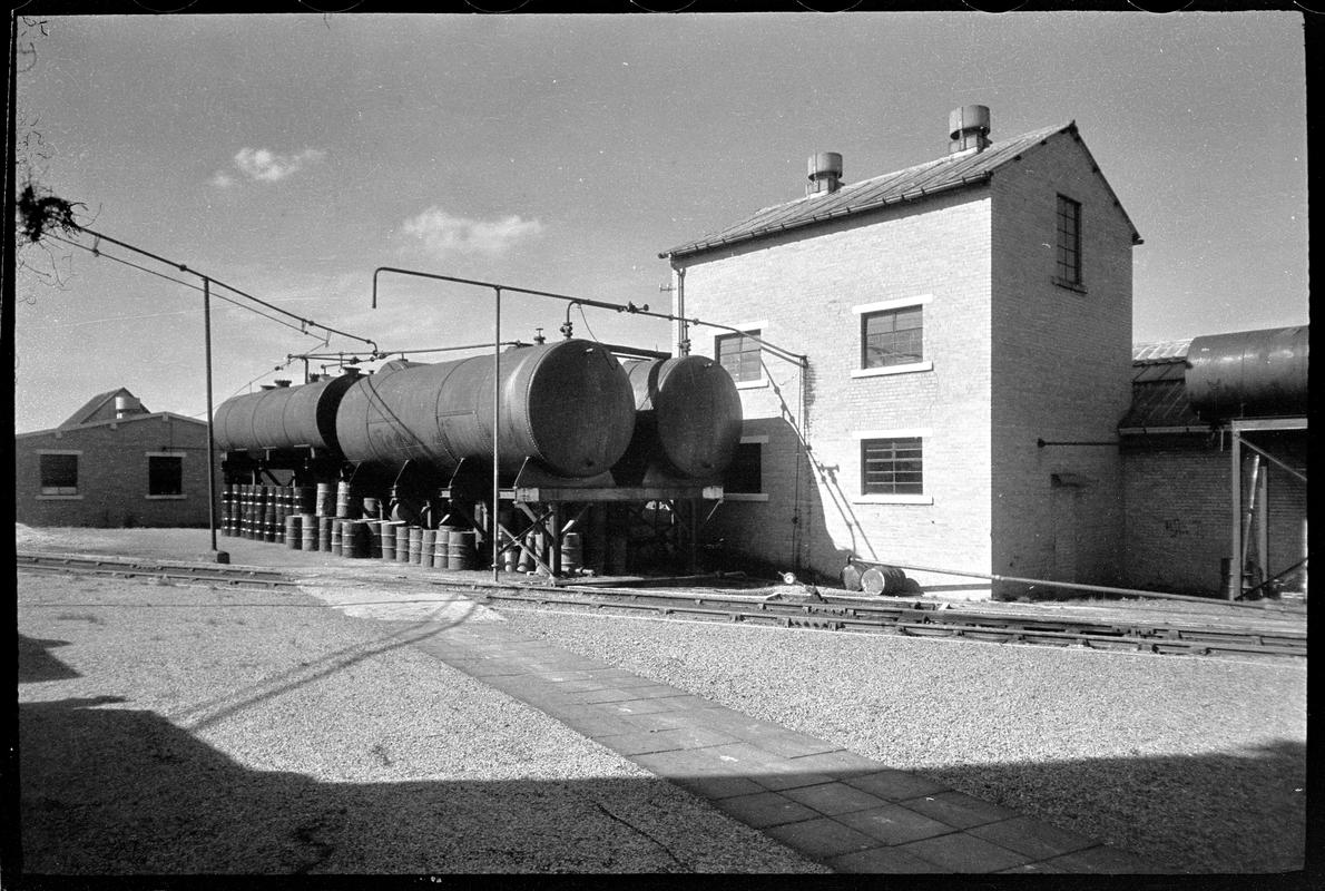 Caerphilly tar plant, negative