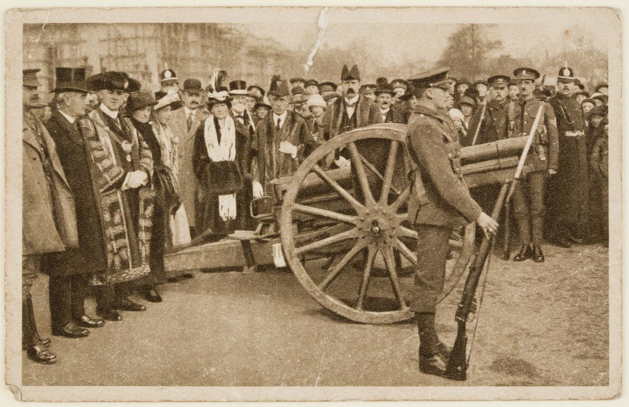 Presentation to the City of Cardiff of a German Gun