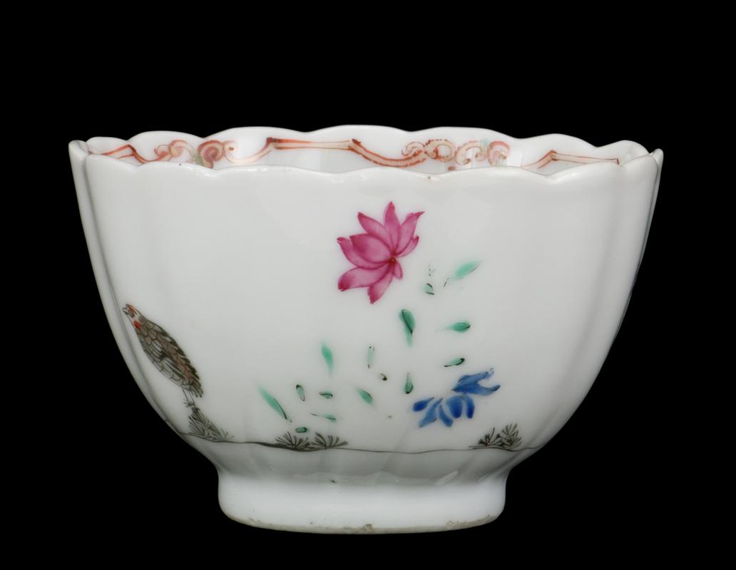 Tea bowl and saucer