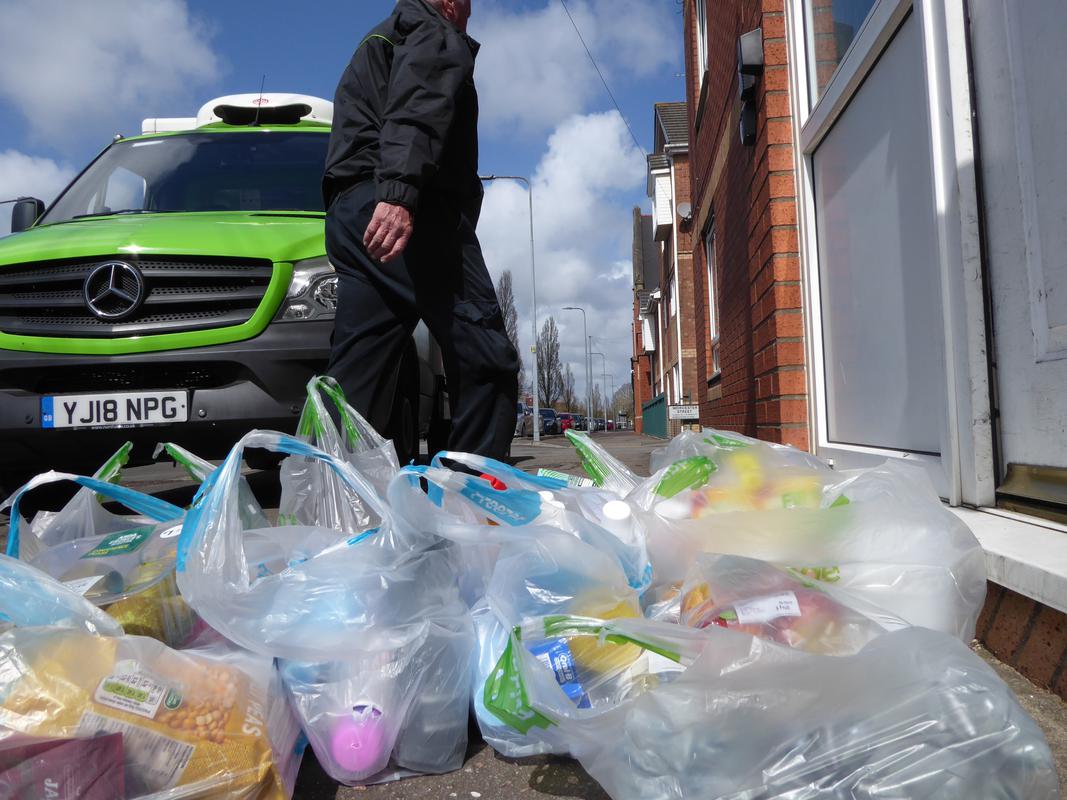 Ffotograff (digidol) | photograph (digital)