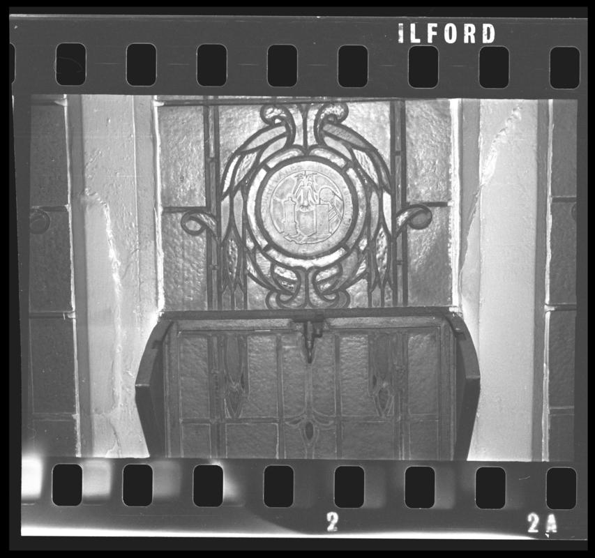 N.U.M. South Wales Area offices, negative