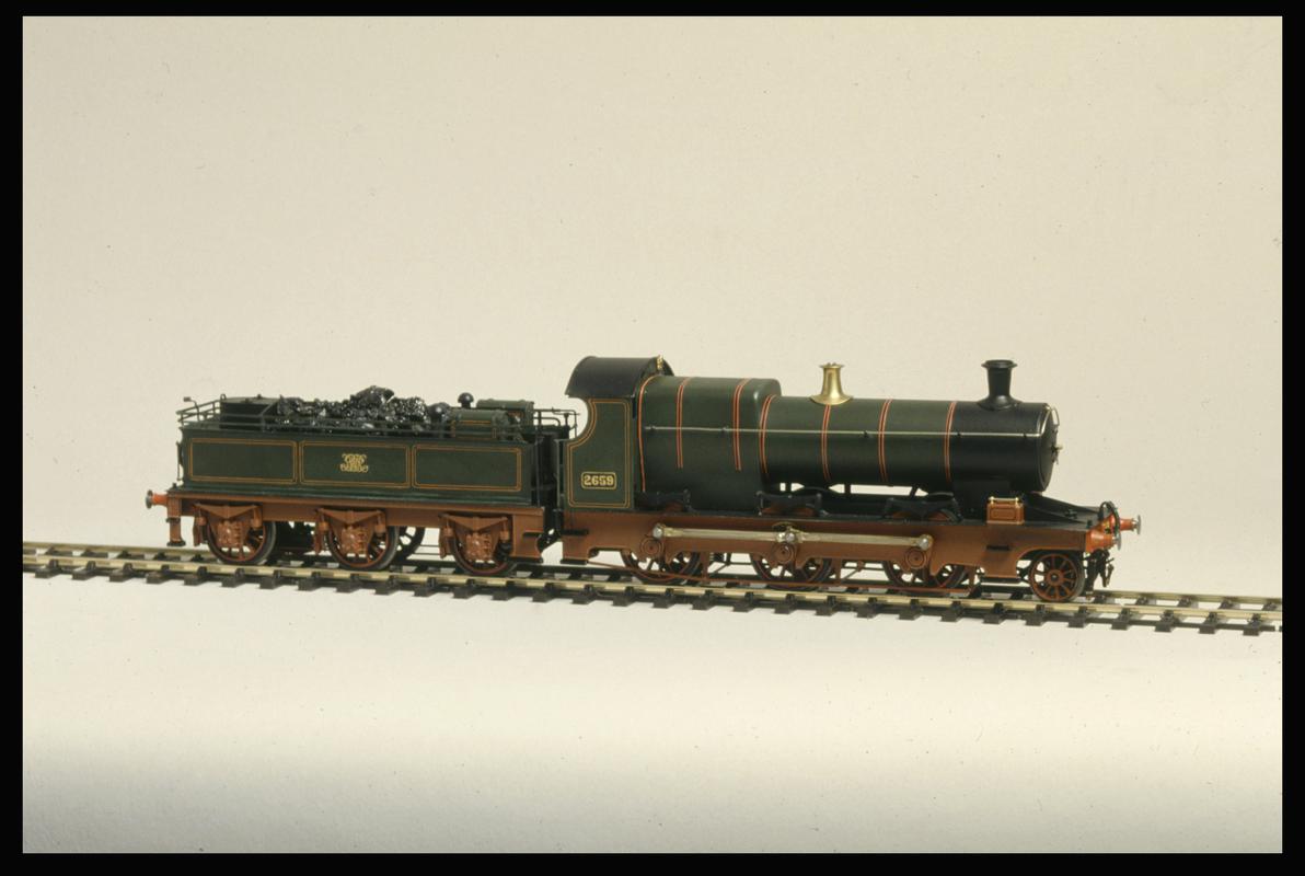 7mm scale model of G.W.R. 'Aberdare' class 2-6-0 locomotive No. 2659 and tender