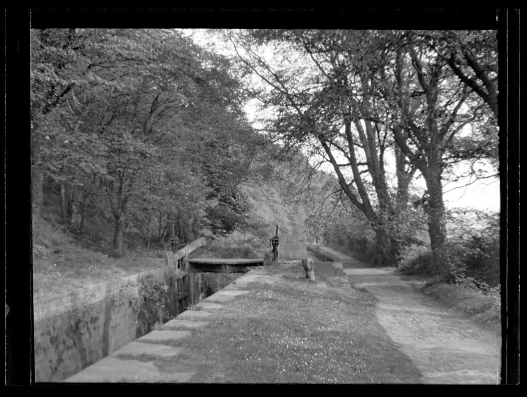 Glamorganshire Canal, negative