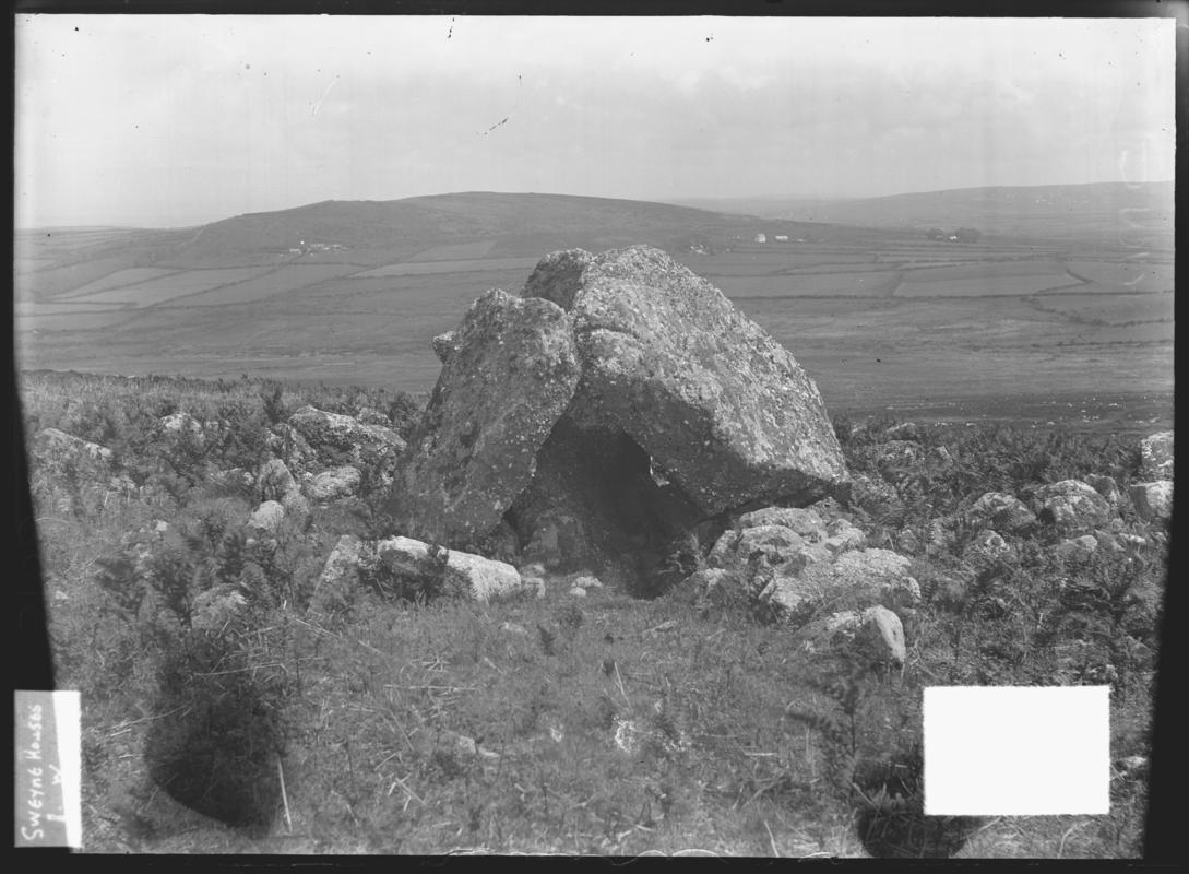 Glass plate negative; Sweyne's Houses chambered tomb