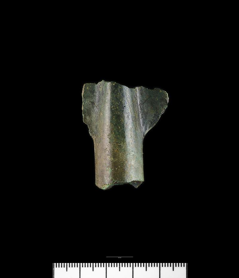 Late Bronze Age bronze plain pegged spearhead fragment