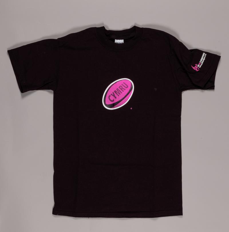 T-Shirt - Pink Rugby ball