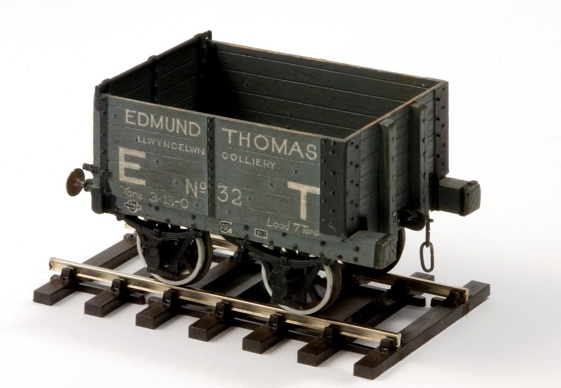 model railway wagon : "Edmund Thomas"