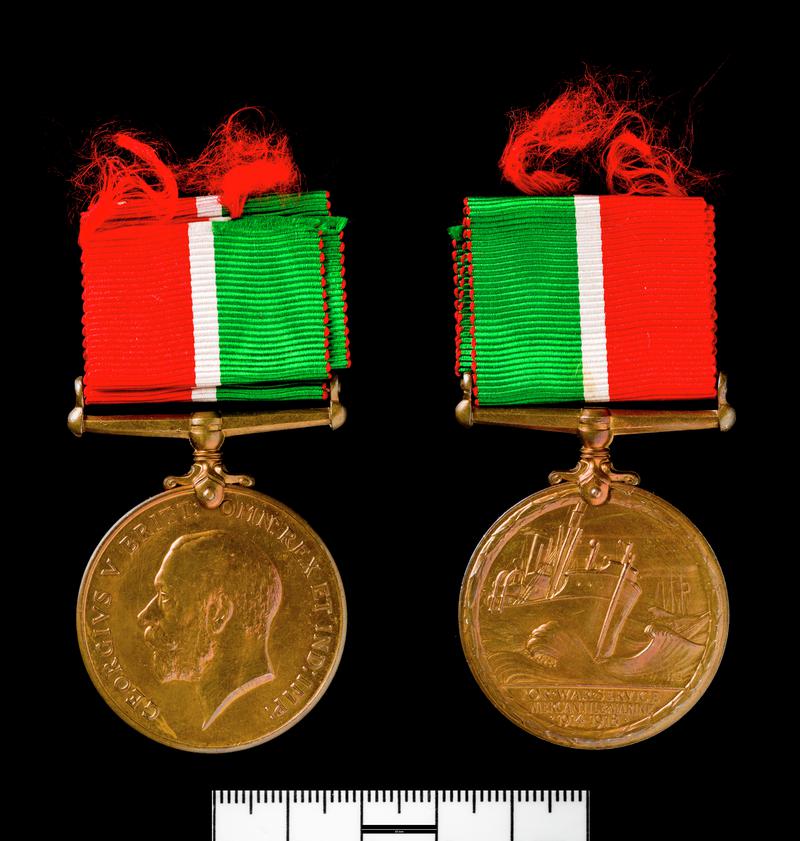 Mercantile Marine Medal, 1914-1918. Issued to Thomas Jones.