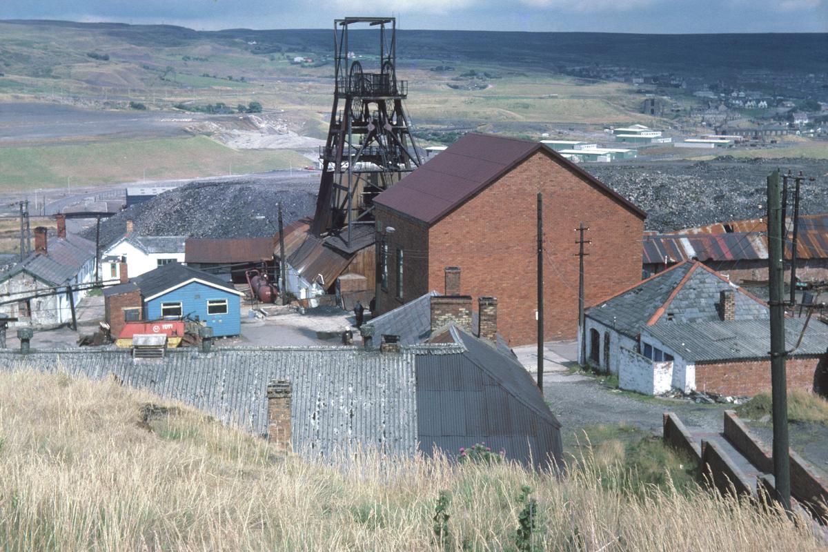 Big Pit Colliery, slide