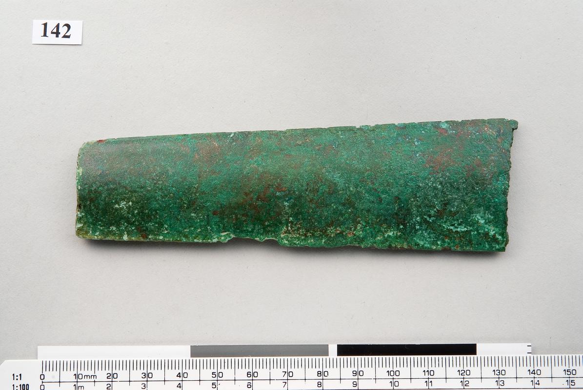 Late Bronze Age bronze sword