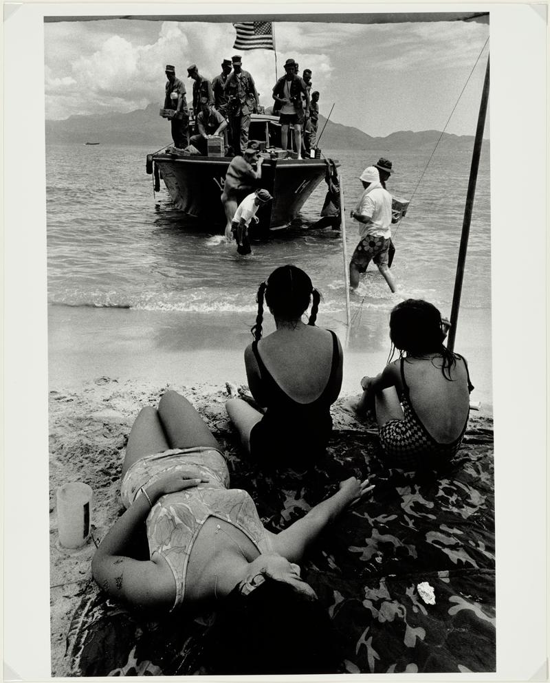 Marines landing on beach, Danang, 1970