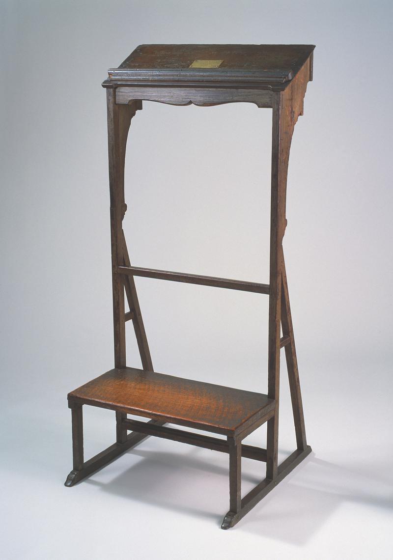 Preaching chair