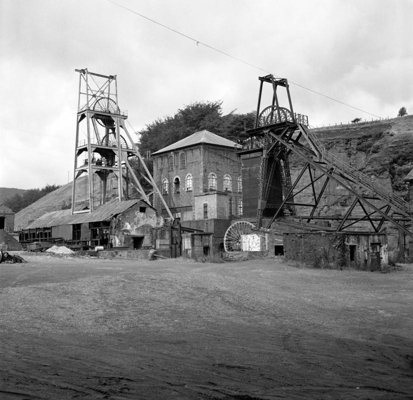 Tirperntwys Colliery
