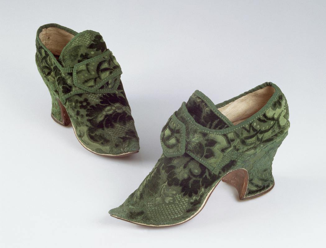 18th Century women's velvet shoes