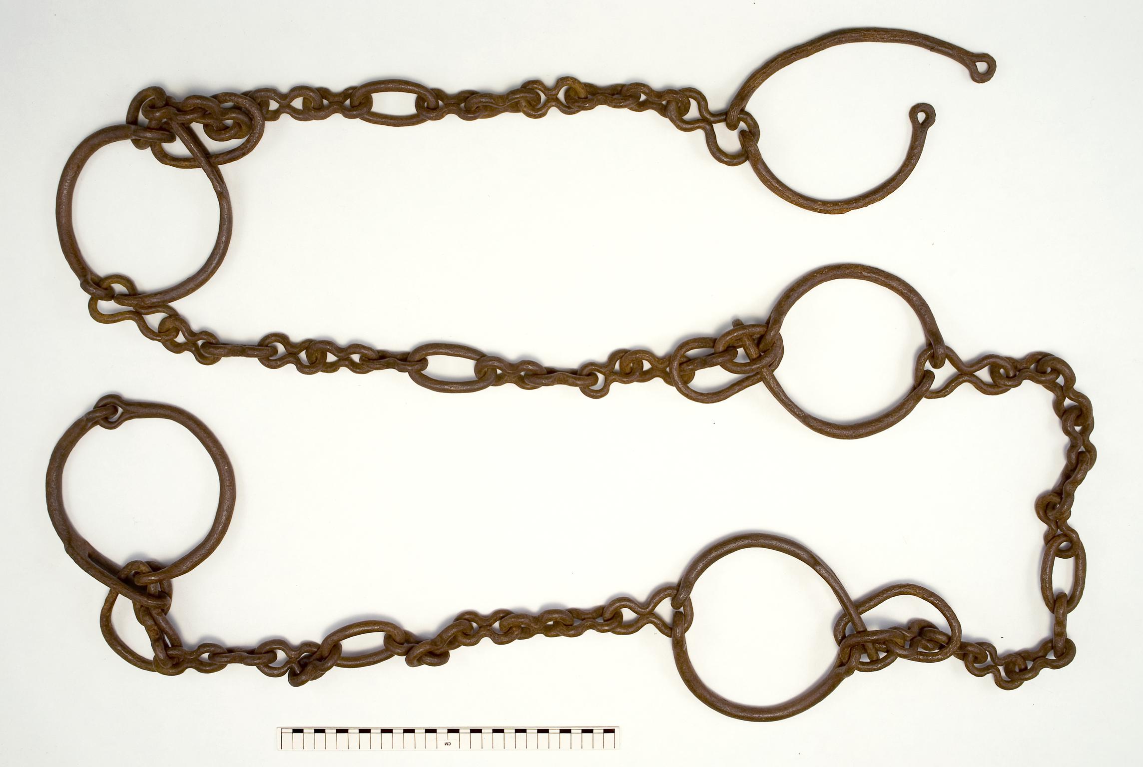 Iron Age iron gang chain
