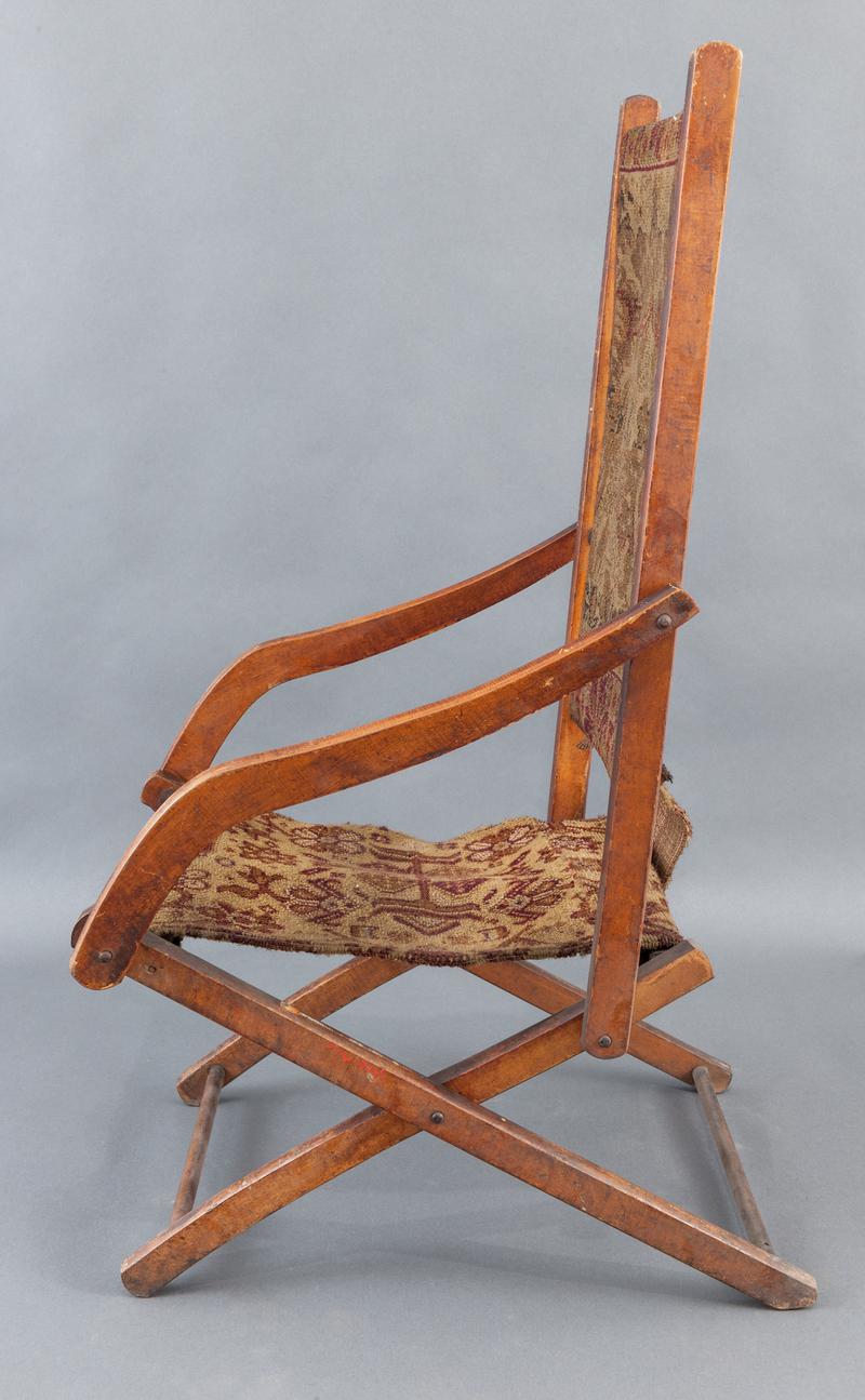 Folding chair