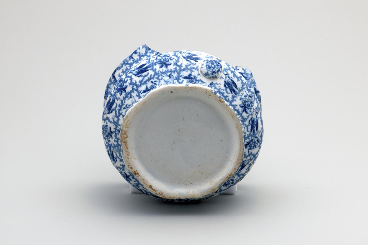 Post-Medieval pottery chamber pot