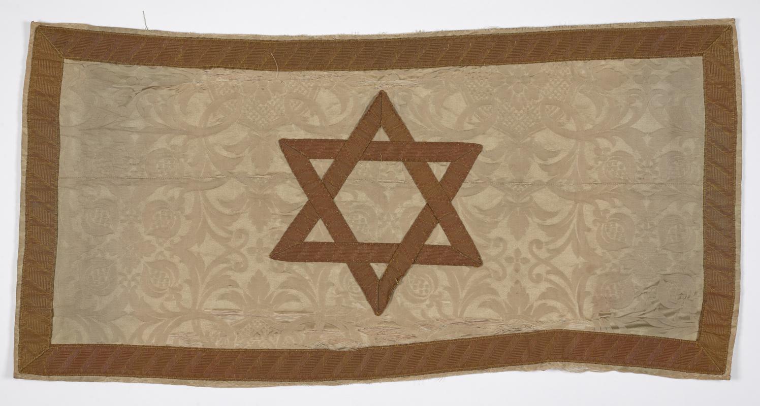 Desk cover from Pontypridd Synagogue, 20th century