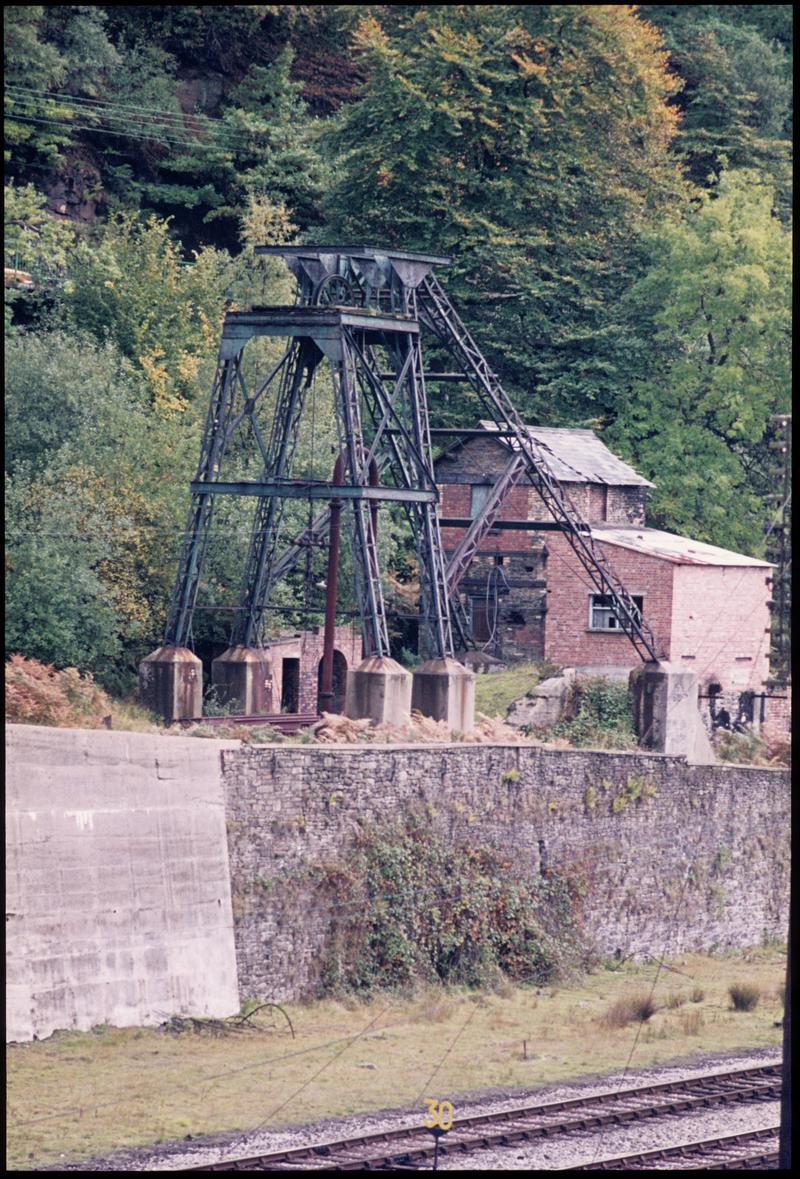 Llanhilleth Colliery, slide