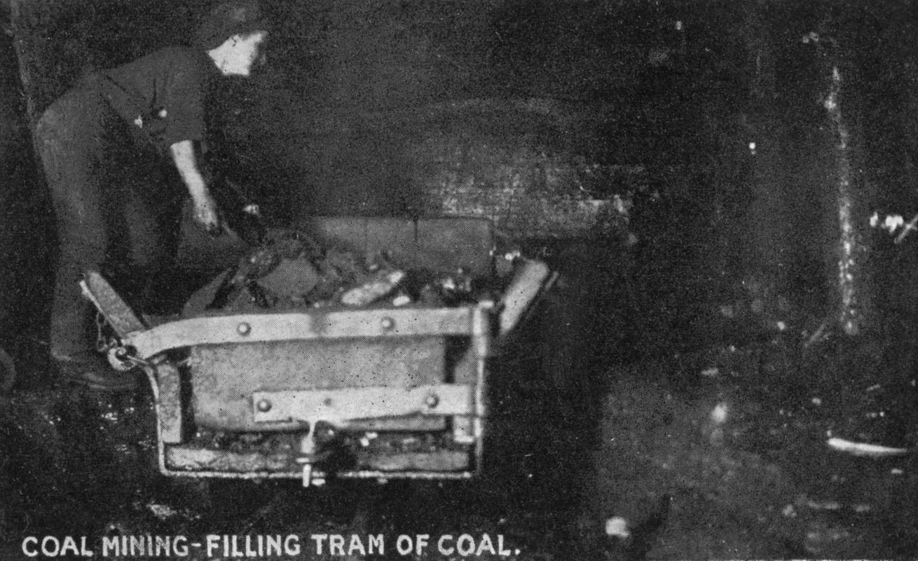 Postcard : "Coal Mining - Filling Tram Of Coal"