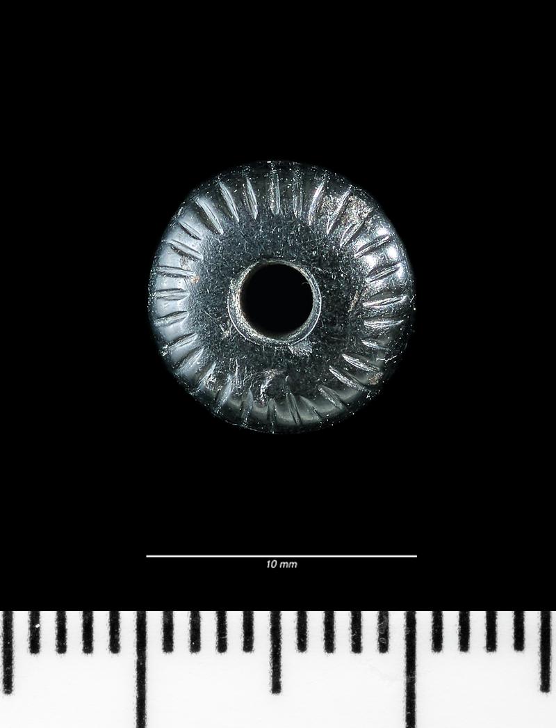 Roman jet bead