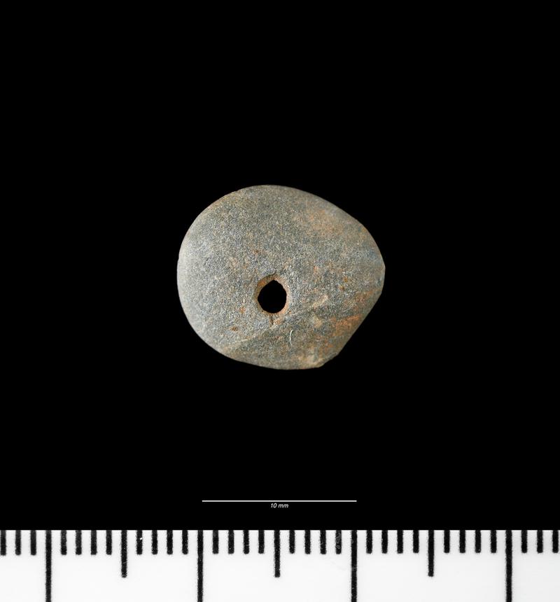 Early Mesolithic shale bead