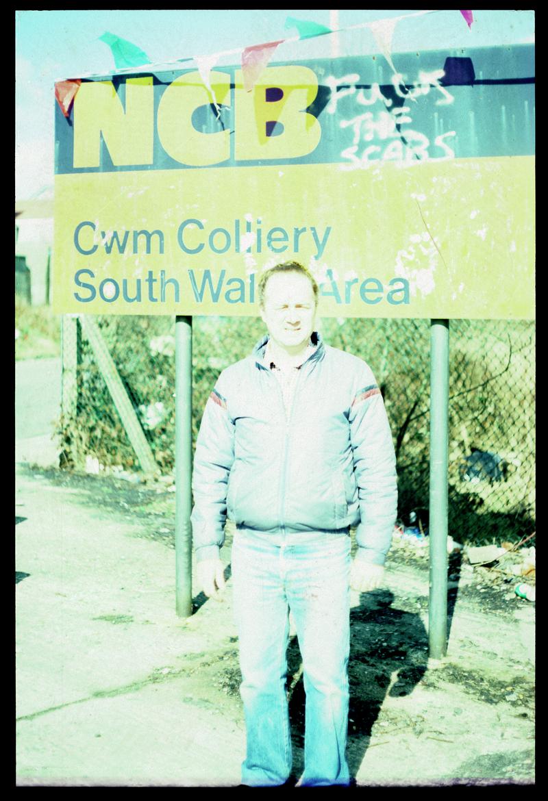 Glan Jones, face worker, photographed at Cwm Colliery entrance on day of 'return to work'.