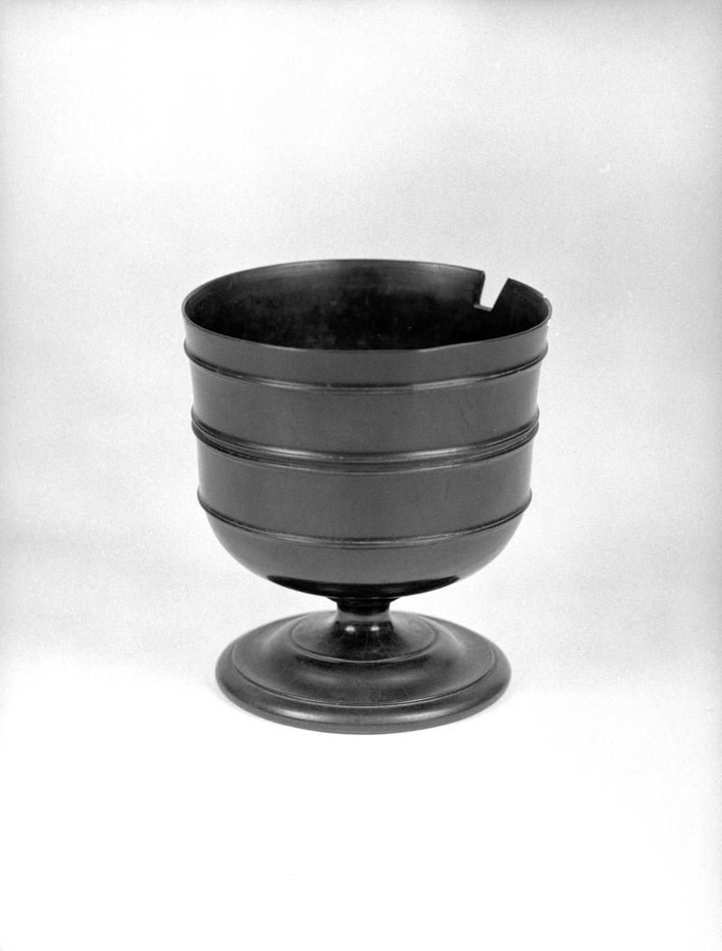 Wassail bowl