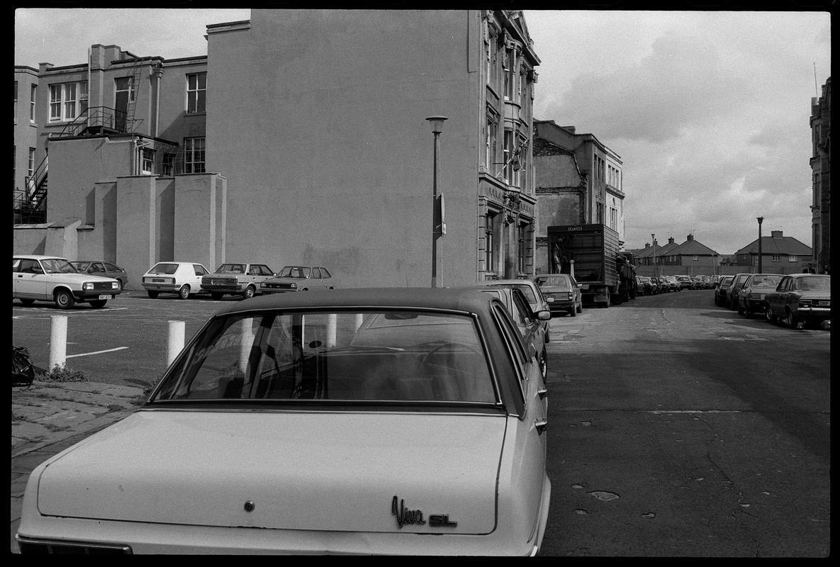 Cars parked in Mount Stuart Square, outside Aberdare House.