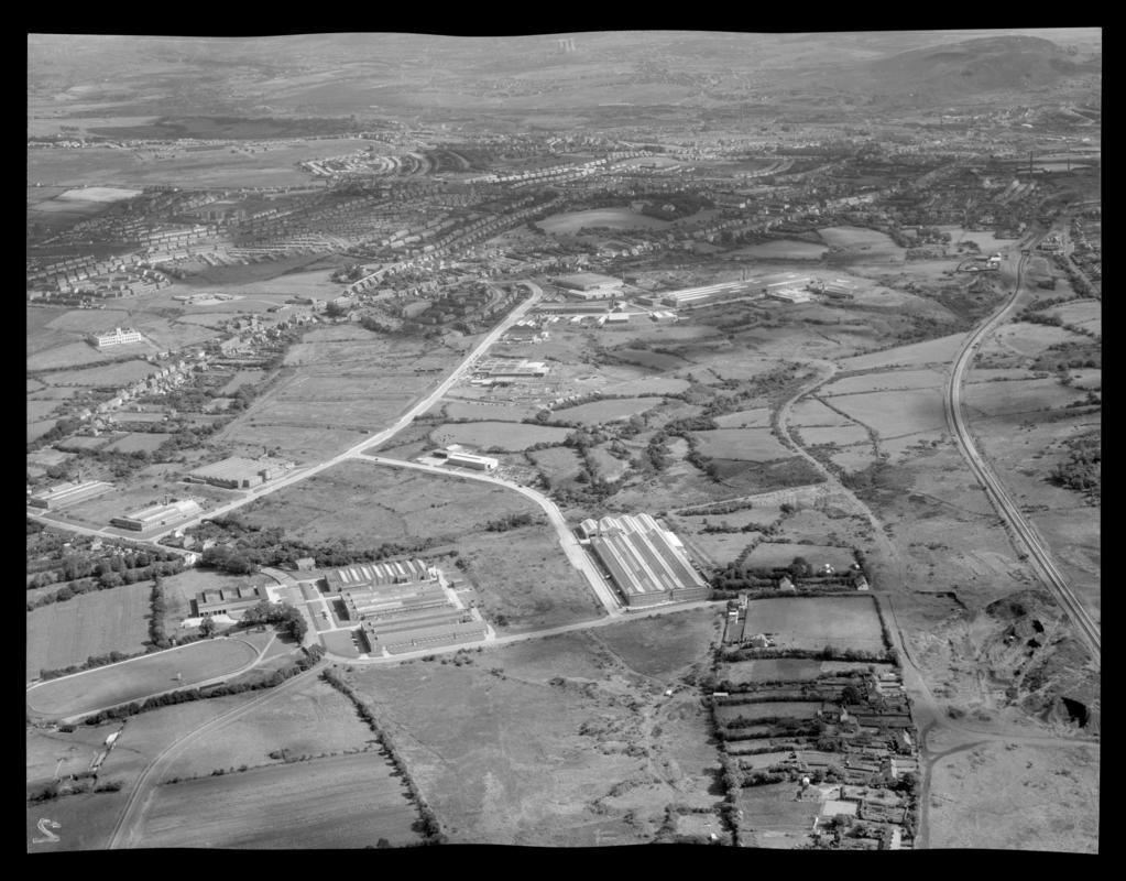 Fforestfach, negative