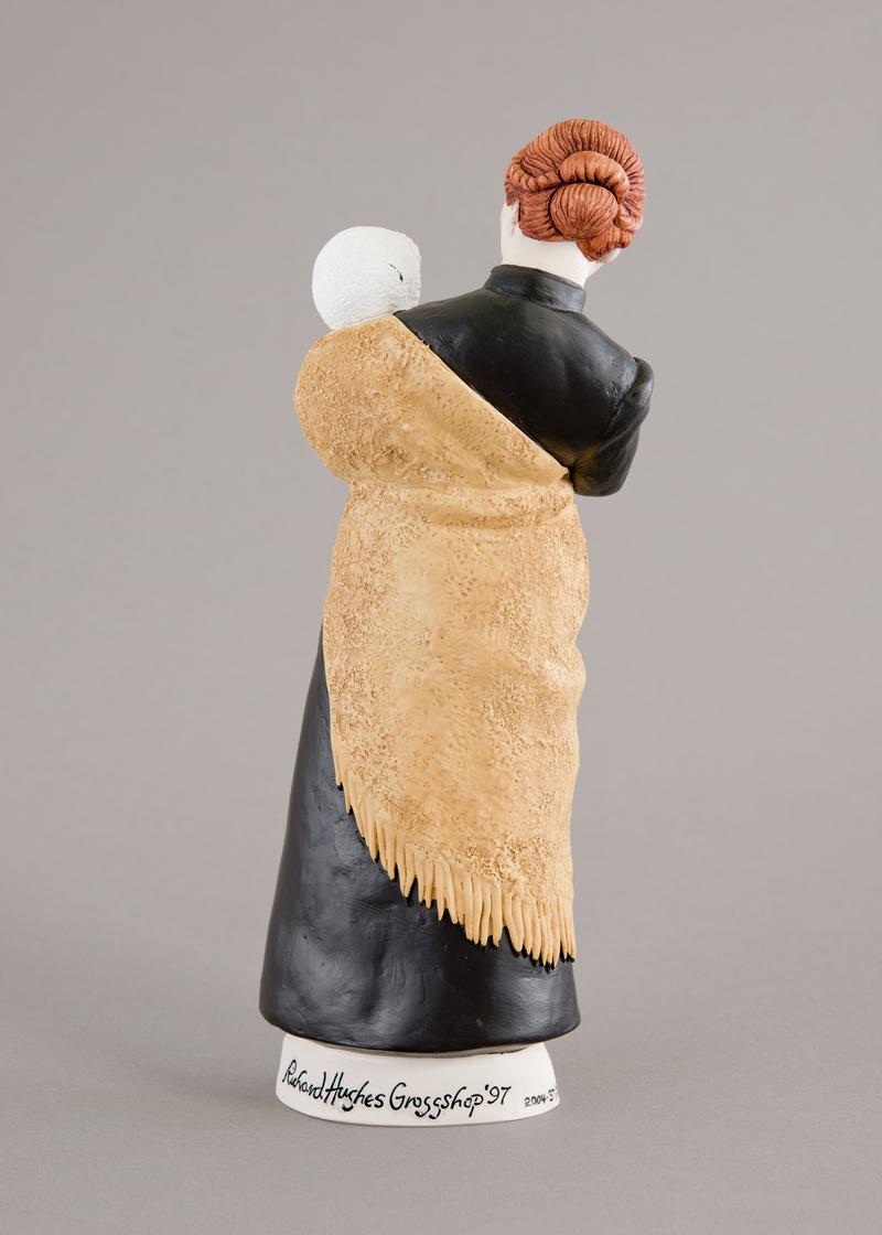 The Welsh Mam (sculpture)