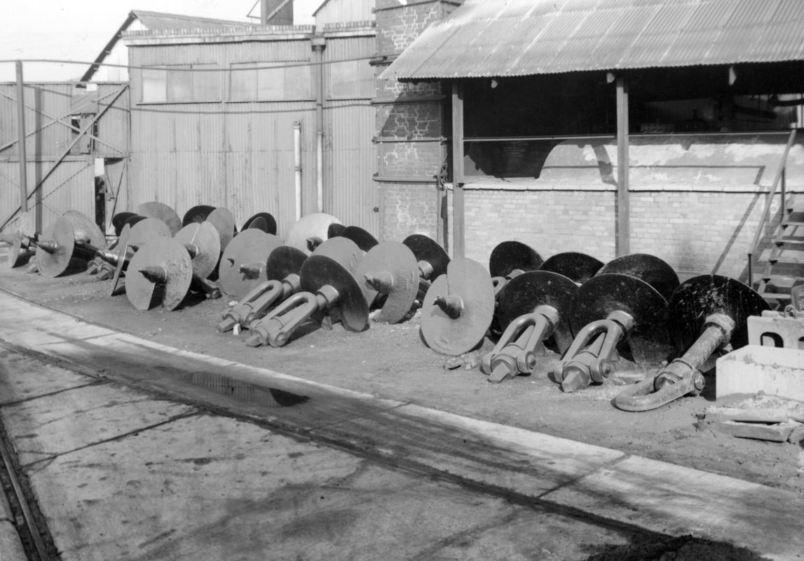 Brown Lenox & Co. Ltd., photograph