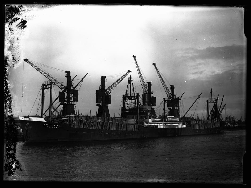 3/4 Port Bow view of S.S.Arktika, Cardiff Docks c.1936