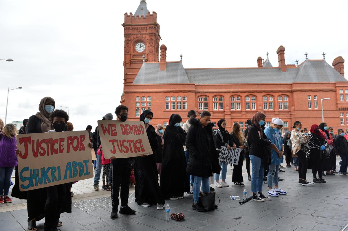 Ffotograff (digidol) | photograph (digital)