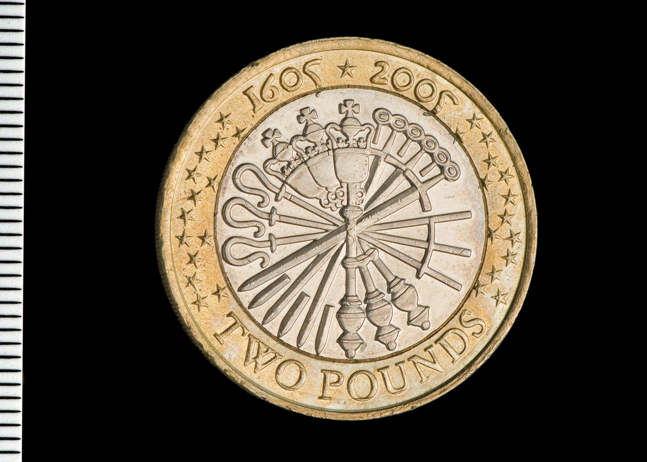 Elizabeth II two pounds (commemorative)