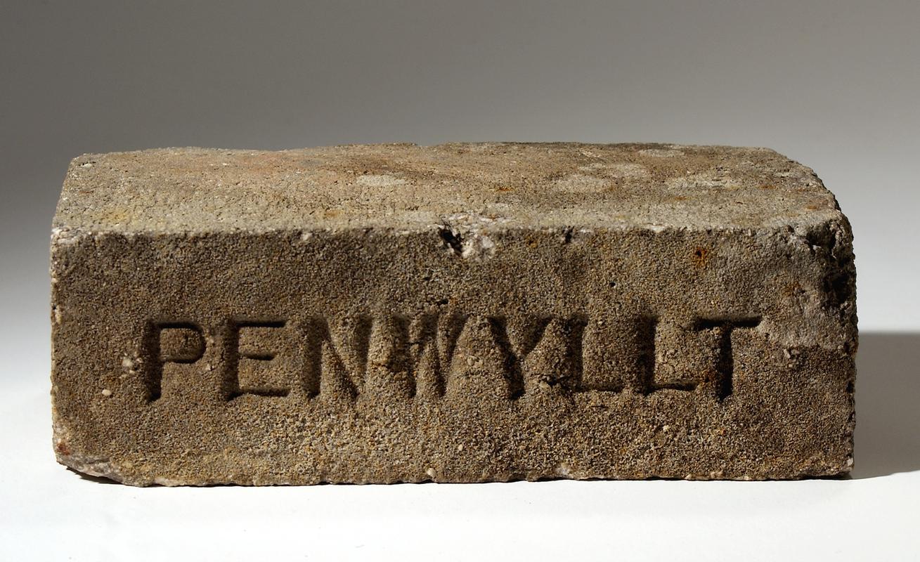 Brick  "PENWYLLT"