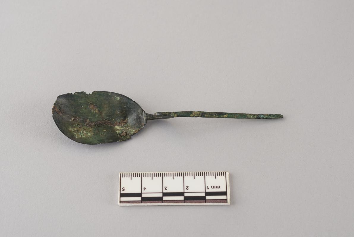 Roman copper alloy spoon  with handle